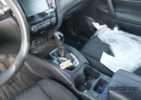 2018 Nissan Rogue Sv z USA, uszkodzony, nr VIN KNMAT2MV0JP511505